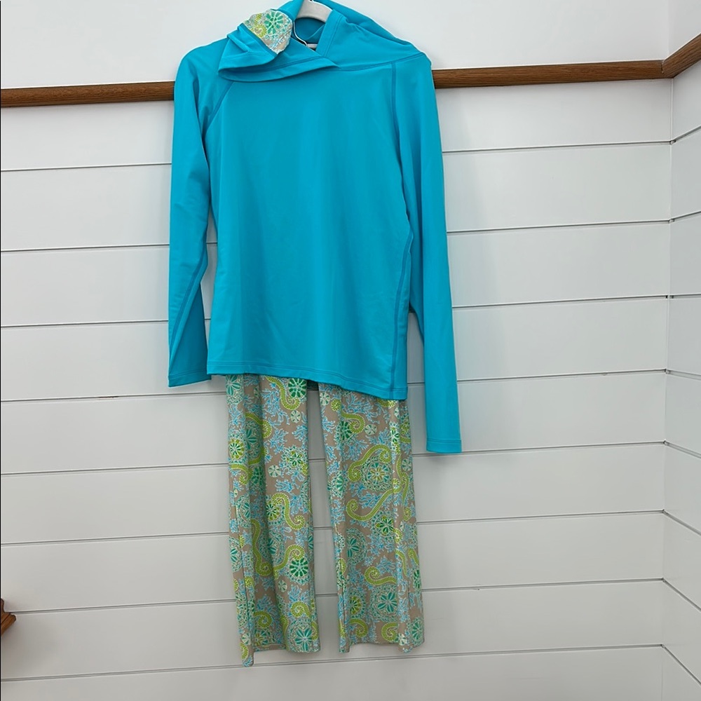 Turquoise Hooded Top and Patterned Pants Set